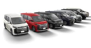 ノア新型2025年のマイナーチェンジはいつ？価格や改良ポイント、ライバル車との比較
