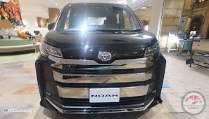 実車画像多数】トヨタ新型ノア マイナーチェンジ2025 徹底レビュー｜外装・内装の進化ポイントを徹底解説